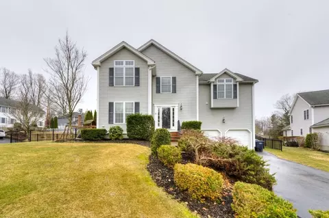 50 Red Barn Rd, Holden, MA 01520