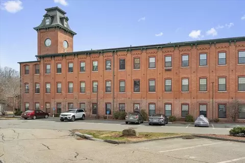 1511 Main St #CPH6, Worcester, MA 01603 photo 3