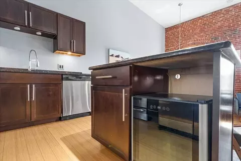 1511 Main St #CPH6, Worcester, MA 01603 photo 11