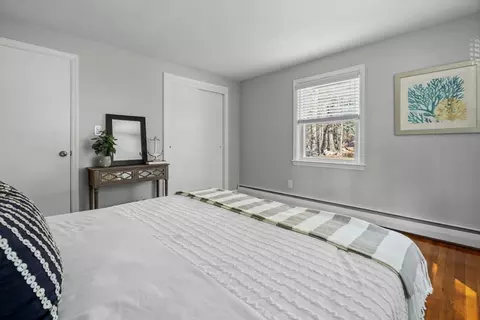 264 York St, Canton, MA 02021 photo 17
