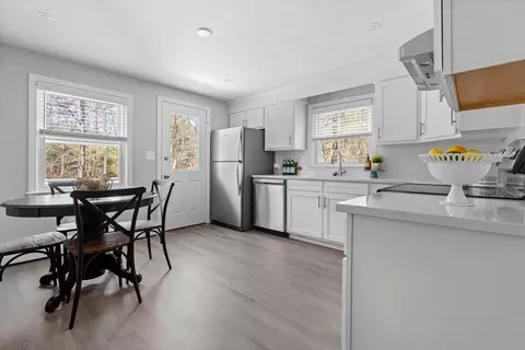 264 York St, Canton, MA 02021 photo 6