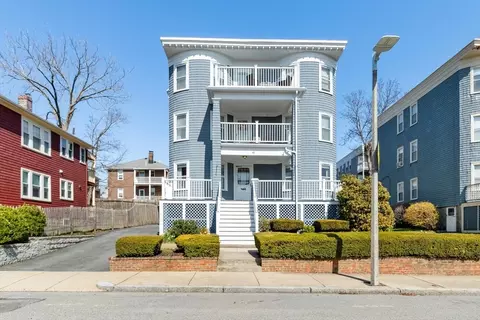 41 Westmoreland St, Boston, MA 02124