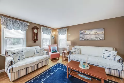 66 Braley Jenkins Rd, Centerville, MA 02632 photo 6