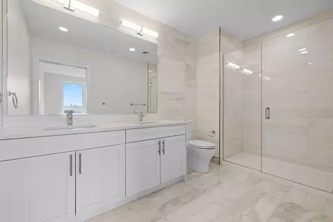 301 Border St #413, Boston, MA 02128 photo 8