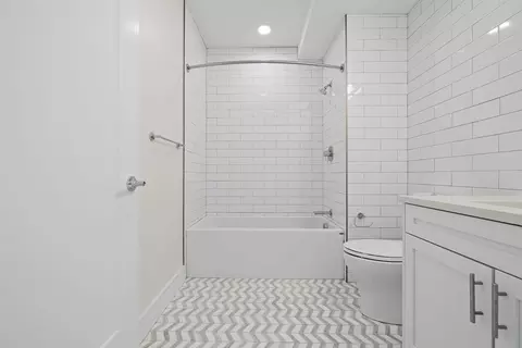301 Border St #413, Boston, MA 02128 photo 13