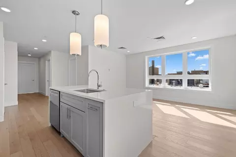 301 Border St #413, Boston, MA 02128 photo 6