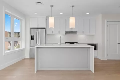 301 Border St #413, Boston, MA 02128 photo 3