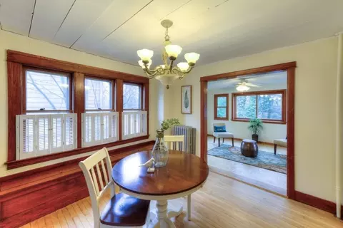 Dining - 4 Commonwealth Ave, Worcester, MA 01604 photo 1 of 4