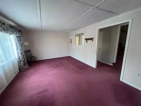 Living - 3 Maple St, Bourne, MA 02532 photo 2 of 4