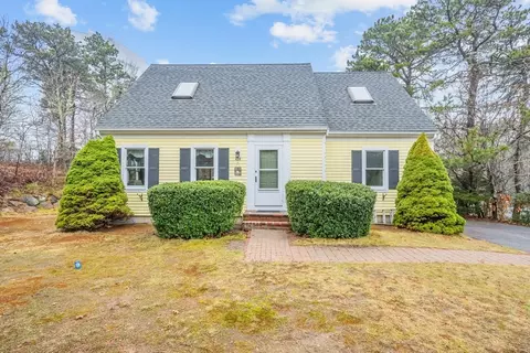 424 Yankee, Brewster, MA 02631