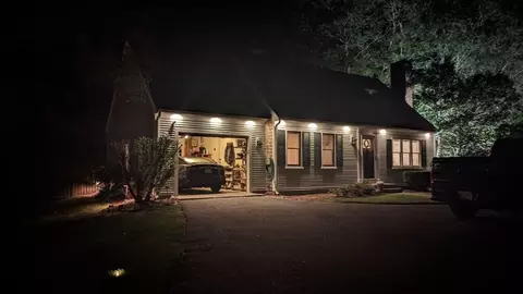 97 Chuckles Way, Marstons Mills, MA 02648 photo 2