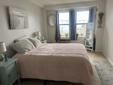 Bedroom - 750 Davol St #122, Fall River, MA 02720 photo 3 of 4