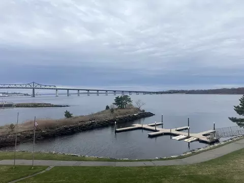 View/Area - 750 Davol St #122, Fall River, MA 02720 photo 2 of 4