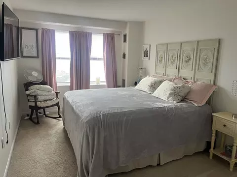 Bedroom - 750 Davol St #122, Fall River, MA 02720 photo 1 of 4