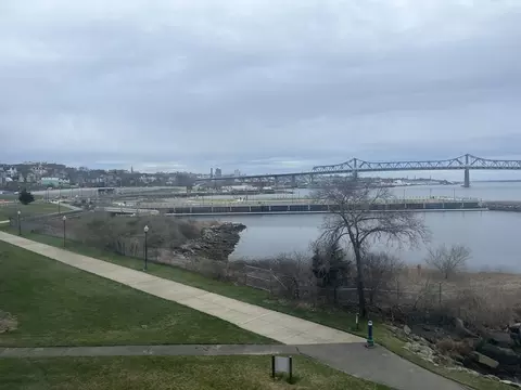 View/Area - 750 Davol St #122, Fall River, MA 02720 photo 3 of 4