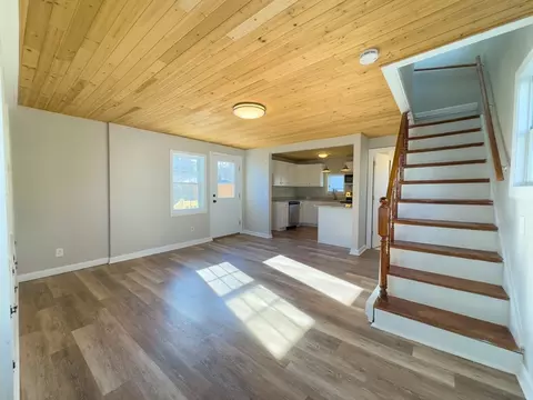 511 Bank St, Fall River, MA 02720 photo 15