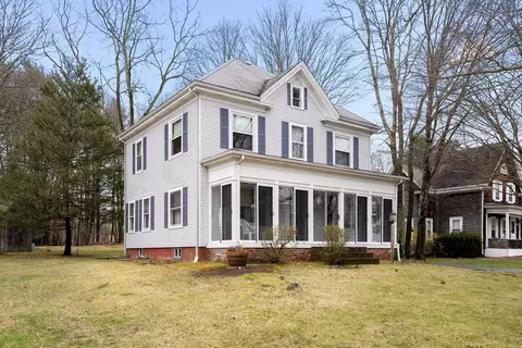152 Center St, Bridgewater, MA 02324