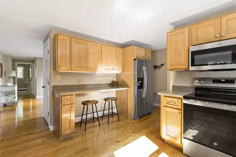21 Eldridge St, Bourne, MA 02532 photo 12