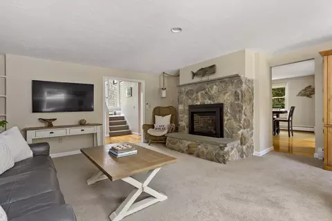 21 Eldridge St, Bourne, MA 02532 photo 6