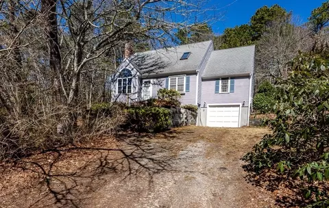 Exterior - 19 Mutiny Way, Mashpee, MA 02649 photo 3 of 4