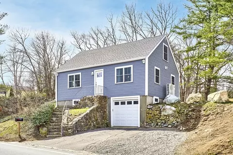 131 Main St, Newbury, MA 01922