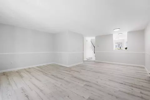 Living - 16 Key St #16, Millis, MA 02054 photo 2 of 7