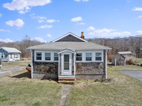 7 Silver Shell Beach Dr, Fairhaven, MA 02719 photo 3