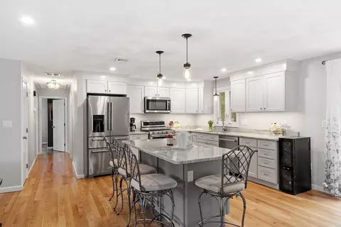 16 Michael Rd, Maynard, MA 01754 photo 5