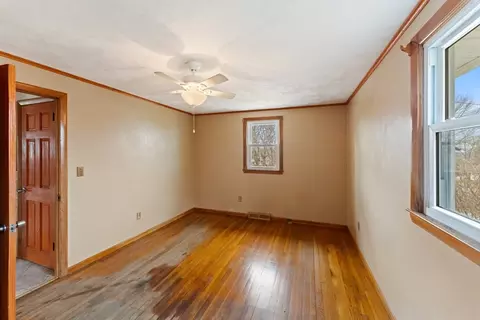 38 Orton St, Worcester, MA 01604 photo 15
