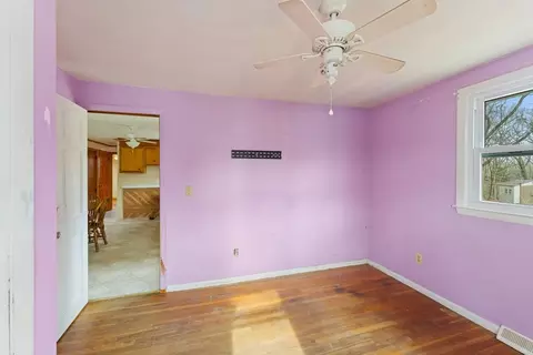 38 Orton St, Worcester, MA 01604 photo 14