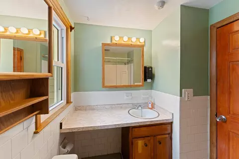 38 Orton St, Worcester, MA 01604 photo 18