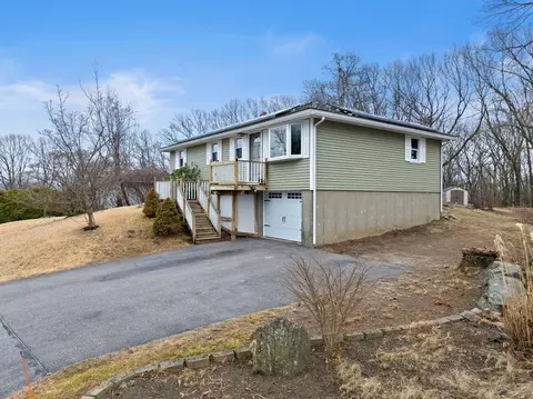 38 Orton St, Worcester, MA 01604 photo 27