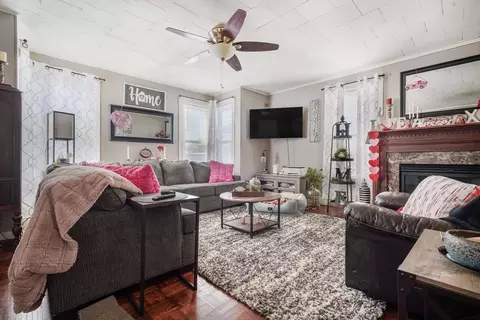 107 Danforth, Fall River, MA 02720 photo 5