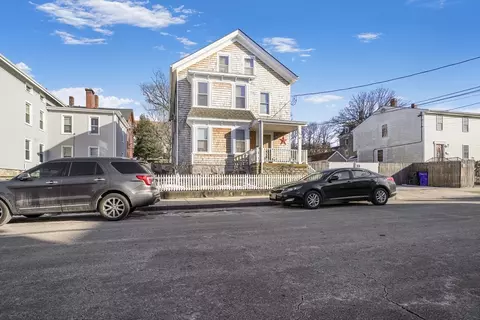 107 Danforth, Fall River, MA 02720