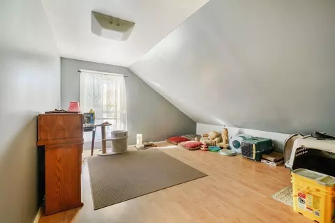 107 Danforth, Fall River, MA 02720 photo 20