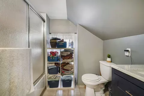 107 Danforth, Fall River, MA 02720 photo 19