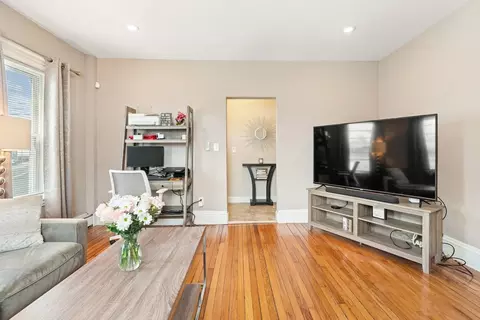 47 Woodlawn St, Everett, MA 02149 photo 7