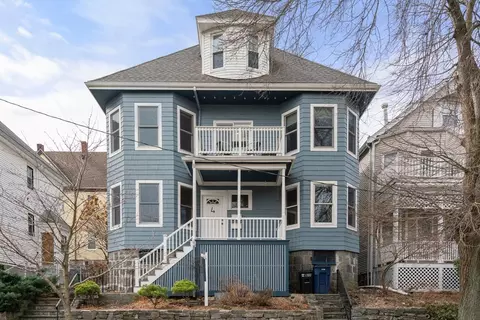 4 Cotton St #2, Boston, MA 02131