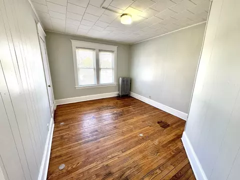 580 Plainfield St, Springfield, MA 01107 photo 15