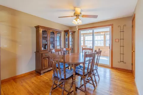 39 Polaski Ave, Chicopee, MA 01013 photo 7