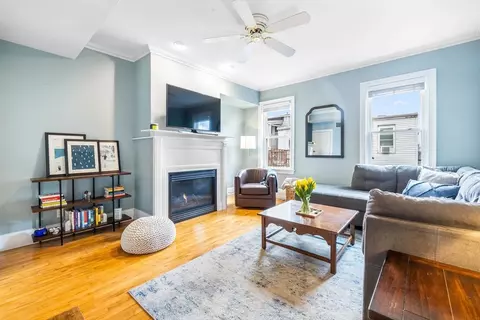 433 W 4th St #2, Boston, MA 02127