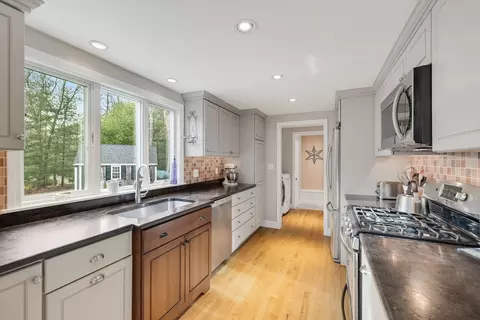 268 Winding Cove Rd, Marstons Mills, MA 02648 photo 9