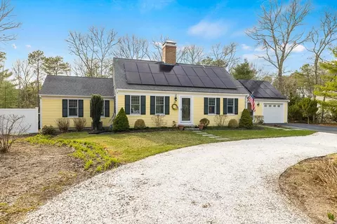 268 Winding Cove Rd, Marstons Mills, MA 02648 photo 2