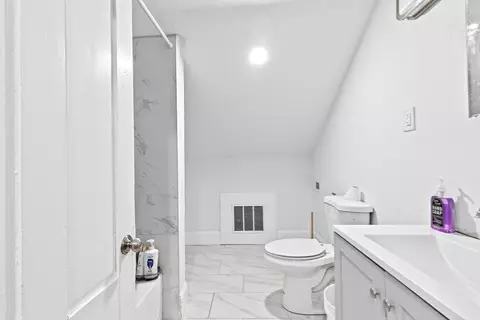 Bath - 94 Main St, Acton, MA 01720 photo 5 of 6