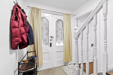 Entry Way - 94 Main St, Acton, MA 01720 photo 2 of 2