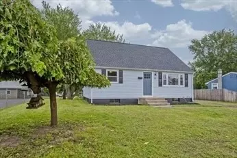 22 Armanella St, Chicopee, MA 01020
