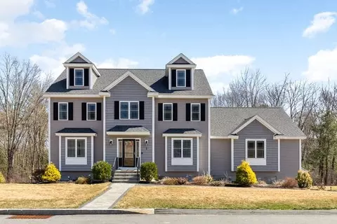 7 Fieldstone Ln, Billerica, MA 01862