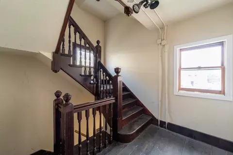 39 Wilson St, Worcester, MA 01604 photo 33