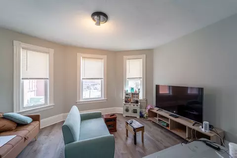 39 Wilson St, Worcester, MA 01604 photo 13
