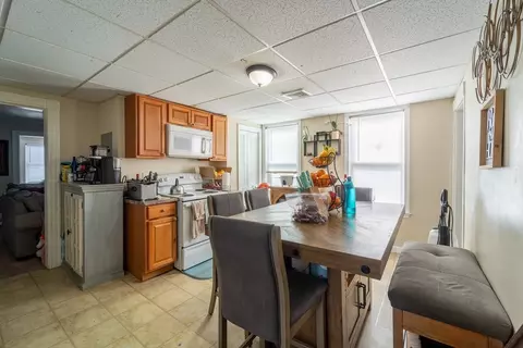 39 Wilson St, Worcester, MA 01604 photo 18